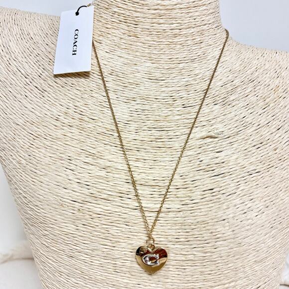 NWT Coach Gold Plated Chain Link Heart Logo Pendant Necklace with Lobstert Clasp - Picture 1 of 6